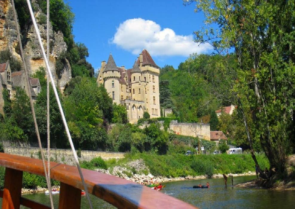 Chambre Du Sabotier - Studio Troglodytique - A 100 M Baignade En Riviere - Location De Canoe - Circuits Cyclo - Aire De Pique-Nique - 3 Restaurants Кастельно-ла-Шапель Экстерьер фото
