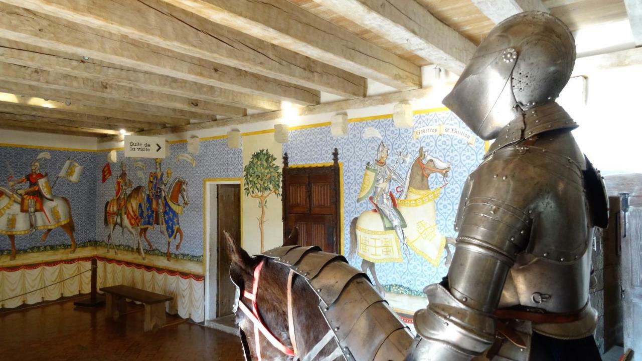 Chambre Du Sabotier - Studio Troglodytique - A 100 M Baignade En Riviere - Location De Canoe - Circuits Cyclo - Aire De Pique-Nique - 3 Restaurants Кастельно-ла-Шапель Экстерьер фото